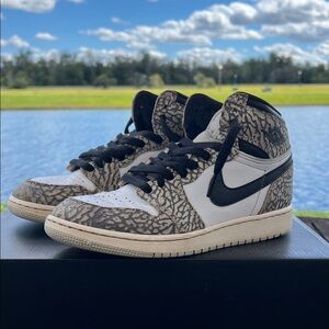 Stylish Jordan 1 high og cement Black and White High-Top Sneakers youth 5